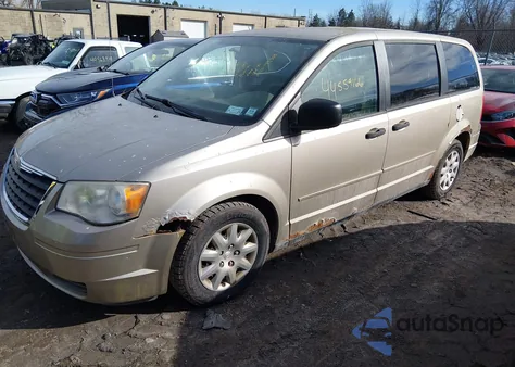 2008 Chrysler Town & Country Lx from USA, damaged, VIN 2A8HR44H98R707916